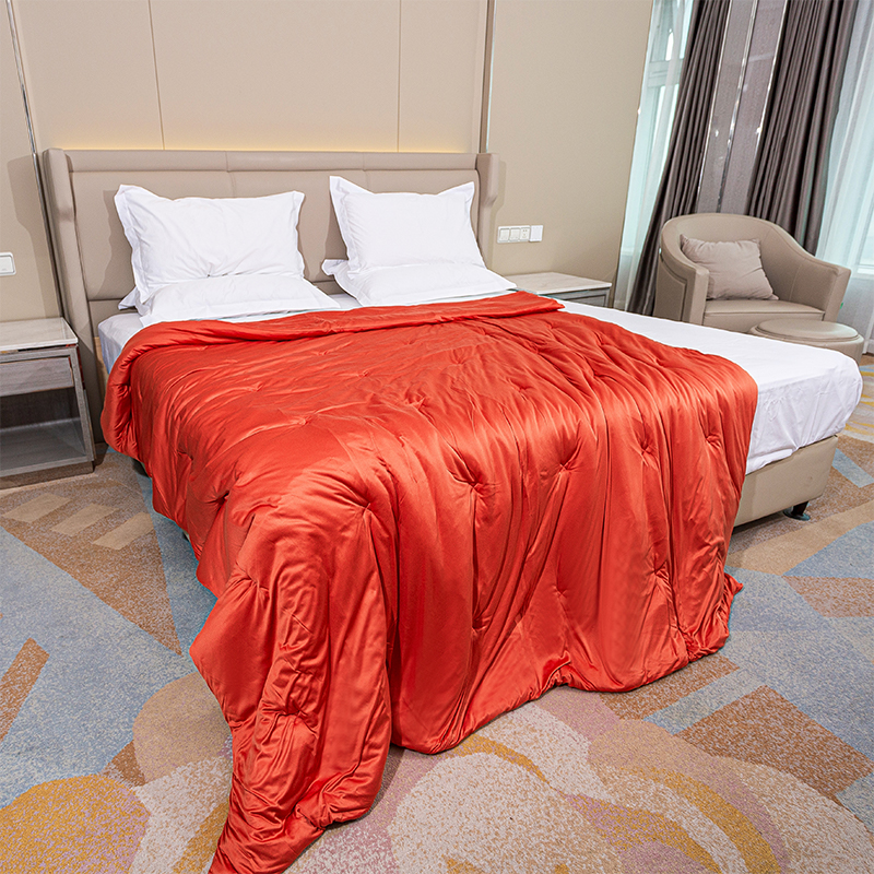 আল্ট্রা সফট লাইটওয়েট শ্বাস প্রশ্বাসের বোনা ফ্যাব্রিক কমফোর্টার ， বোহো বেডরুমের সজ্জার জন্য সমস্ত মরসুমের কুইল্ট বিছানাপত্র